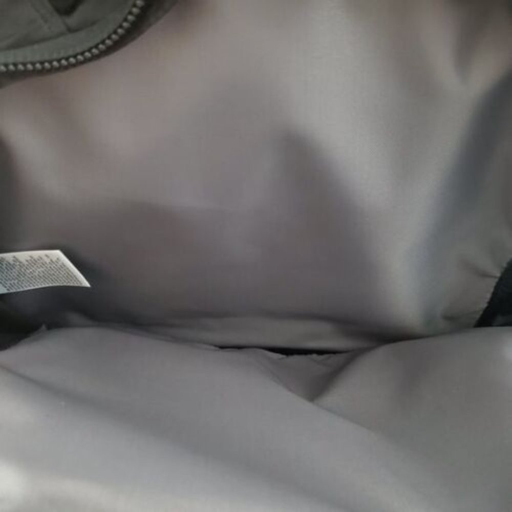 THE NORTH FACE MEN'S RECON BACKPACK TNF BLACK - Picture 4 of 7